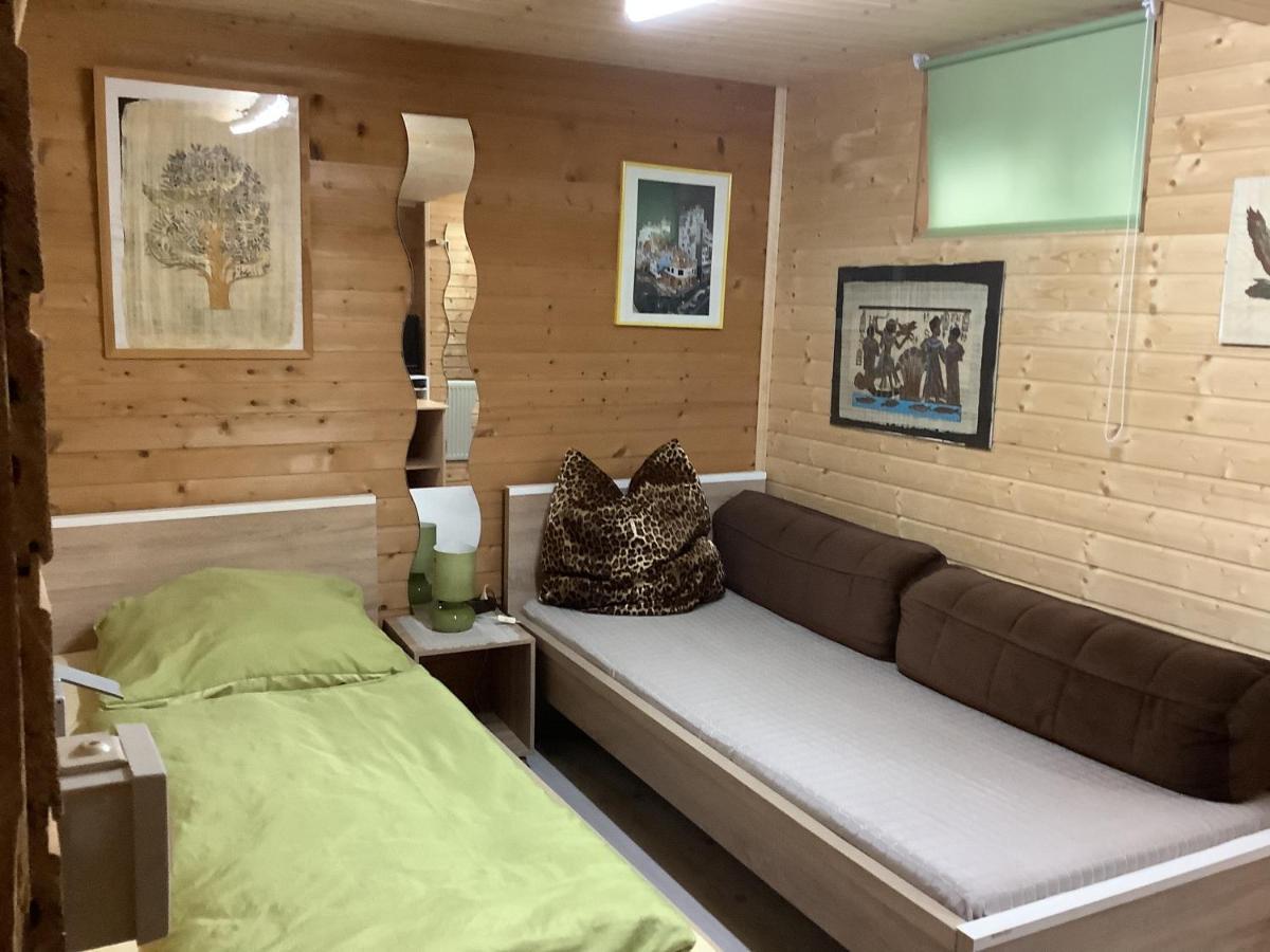 Gemuetliches Zimmer Im Seterant/Untergeschoss Essen Eksteriør billede